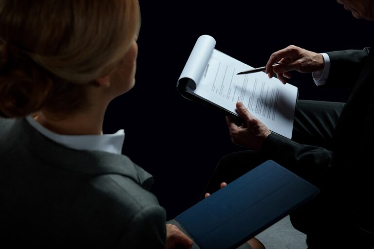 Четкие критерии или ручной режим: два года работы правкомиссии