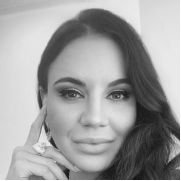 Кристина Власова