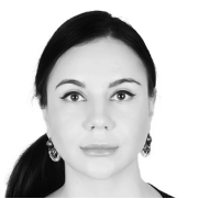 Кристина Власова